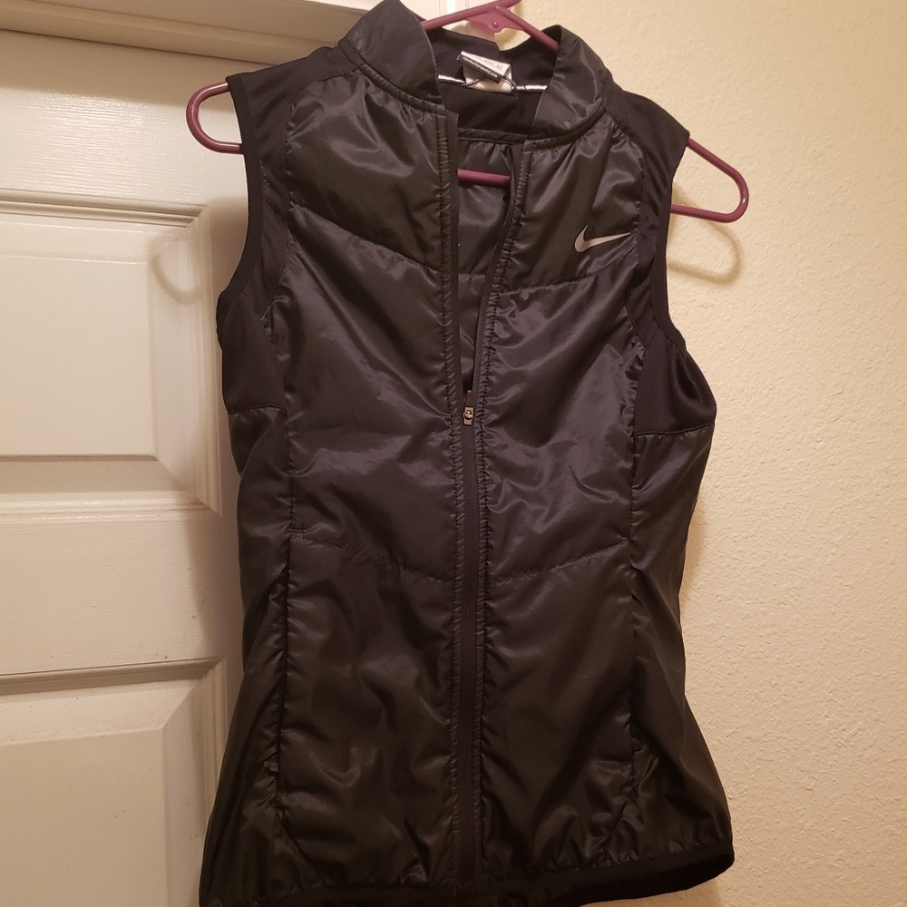 Nike running vest